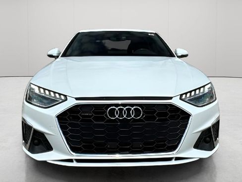 Used 2022 Audi A4 2.0T Premium Plus w/ Premium Plus Package AWD/4WD image 11
