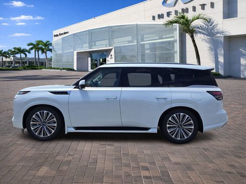 New 2026 INFINITI QX80 Luxe w/ Cargo Package AWD/4WD image 4