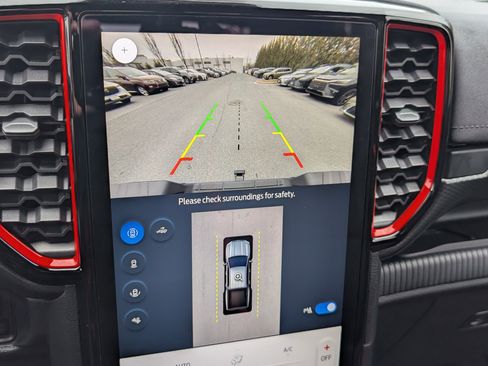 Used 2025 Ford Ranger Raptor image 30