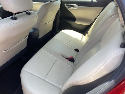 Used 2012 Lexus CT 200h Premium FWD image 13