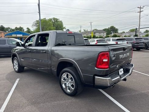 Used 2025 RAM 1500 Big Horn AWD/4WD image 4