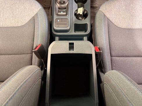 Certified 2025 Ford Maverick XLT FWD image 24