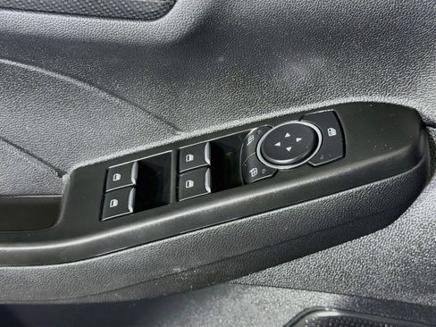 Used 2025 Ford Escape ST-Line FWD image 15