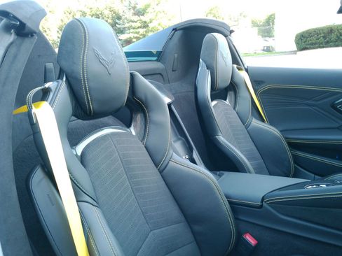 Used 2026 Chevrolet Corvette E-Ray w/ Stealth Interior Trim Package AWD/4WD image 23