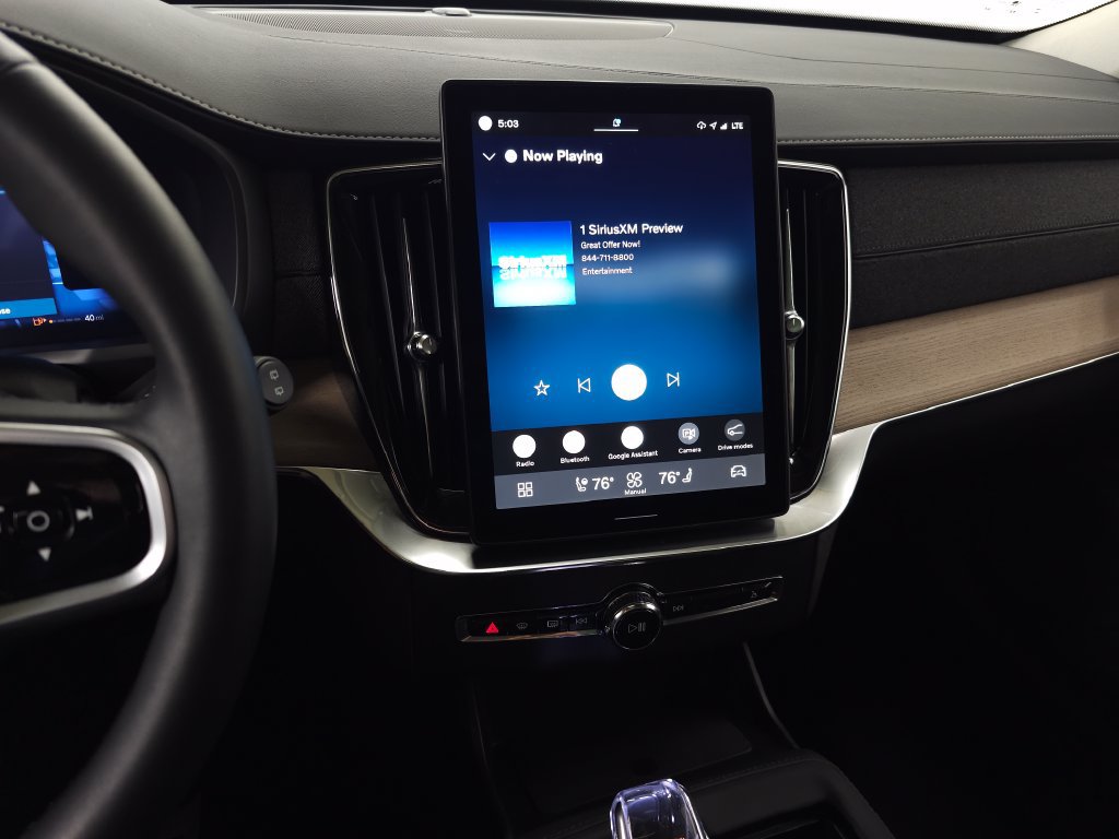 Certified 2025 Volvo XC90 B5 Core AWD/4WD image 23