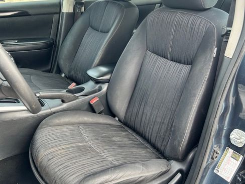 Used 2016 Nissan Sentra SV image 8