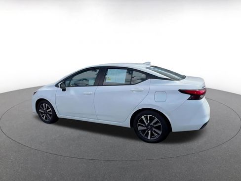 Used 2025 Nissan Versa SV image 10