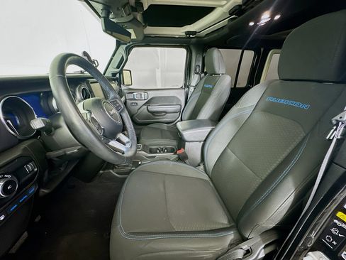 Used 2023 Jeep Wrangler Unlimited Rubicon 4xe w/ Steel Bumper Group AWD/4WD image 13