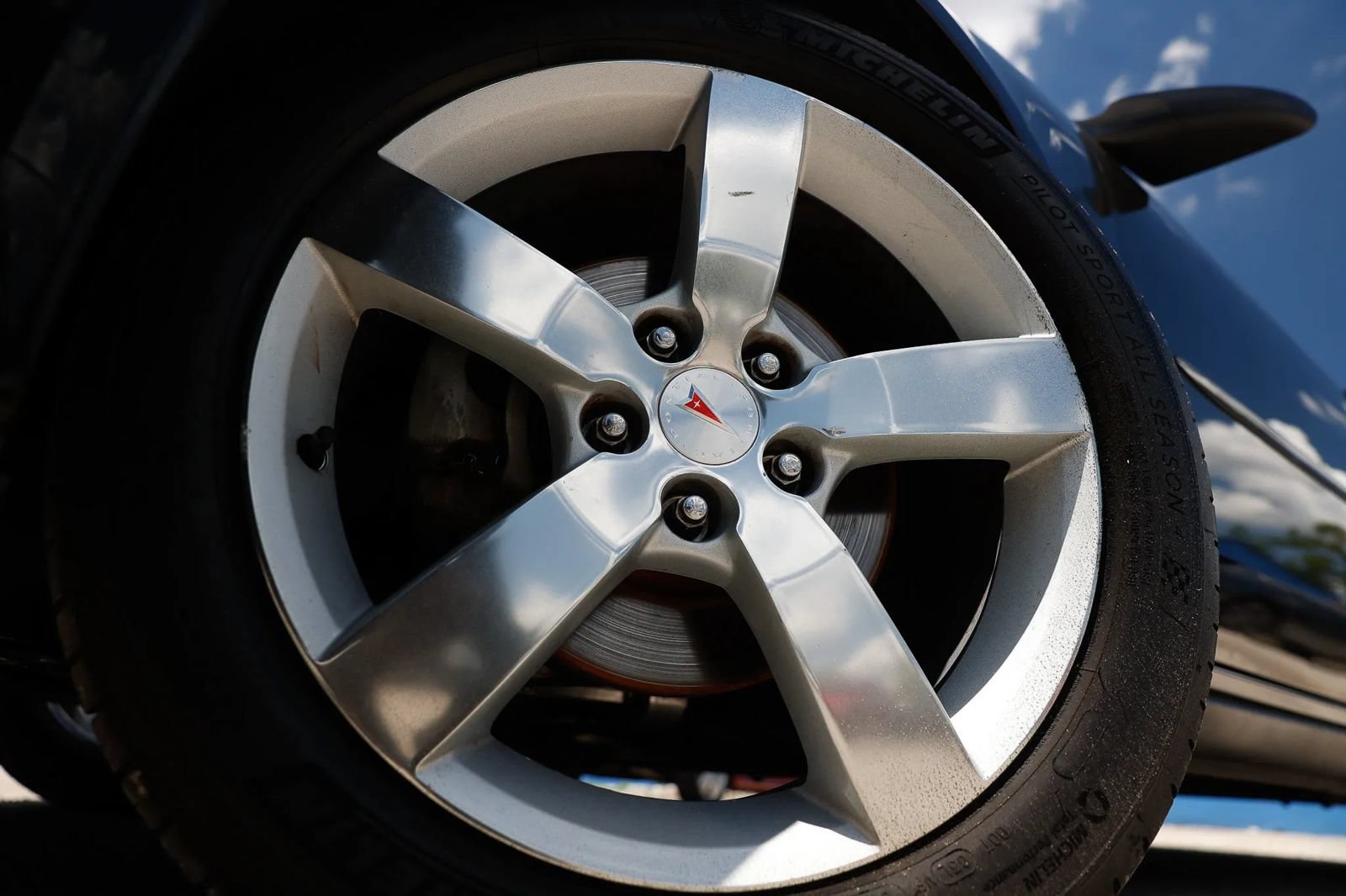 Used 2006 Pontiac G6 GT w/ Premium Value Package FWD image 14