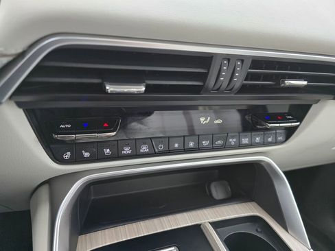 Certified 2024 MAZDA CX-90 Plug-In Hybrid w/ Premium Plus image 21