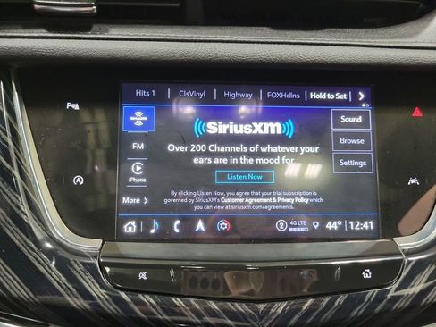 Used 2025 Cadillac XT6 Premium Luxury image 56