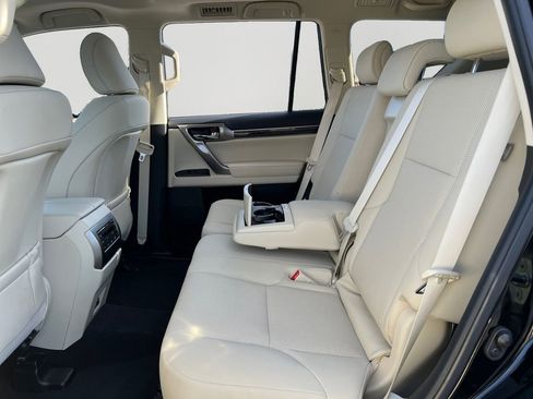 Certified 2023 Lexus GX 460 Premium image 11