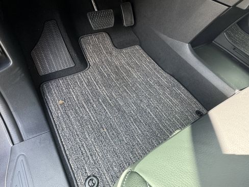 New 2026 Honda Odyssey Touring image 16