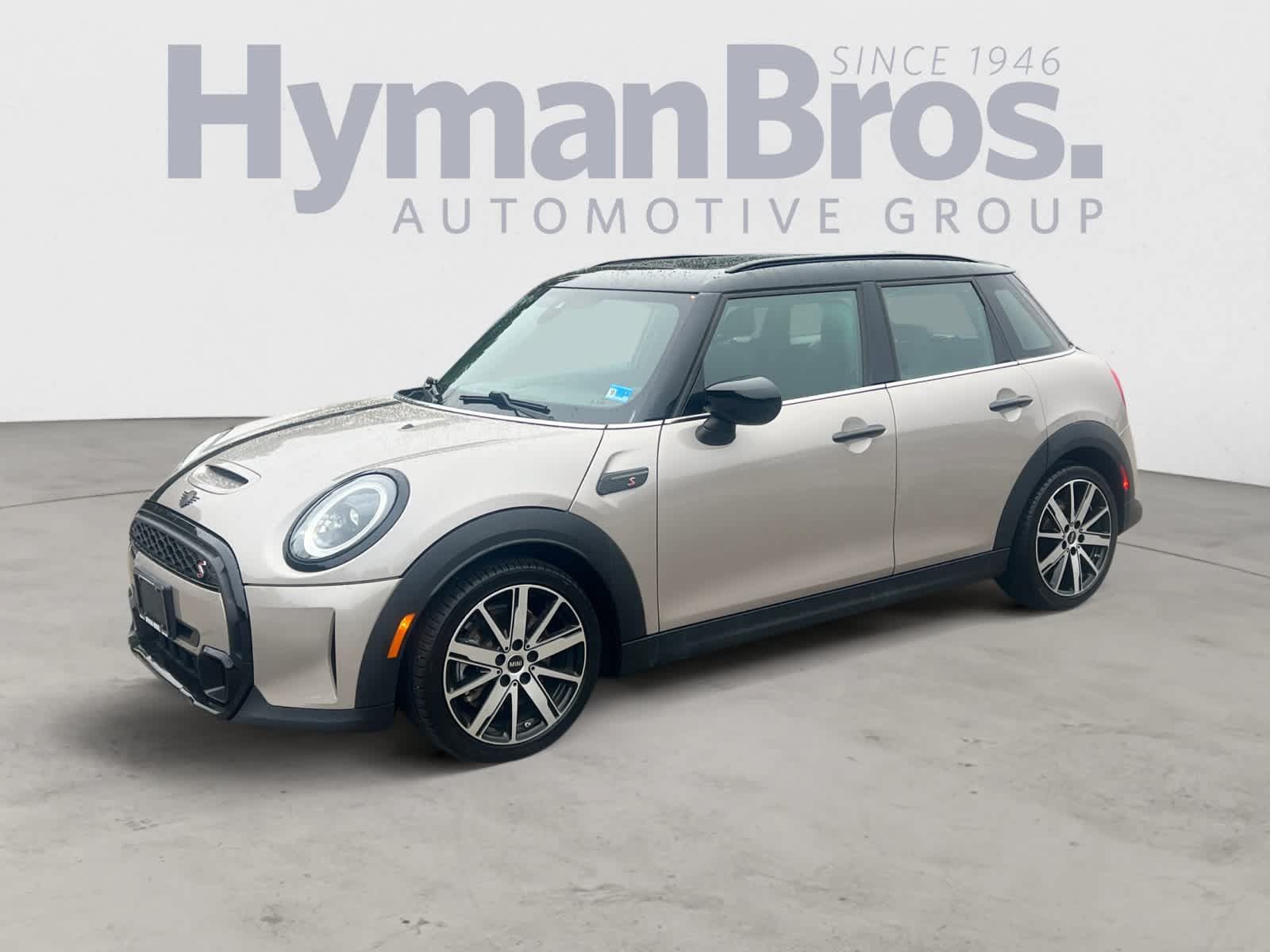Used 2022 MINI Cooper S w/ Premium Package FWD image 8