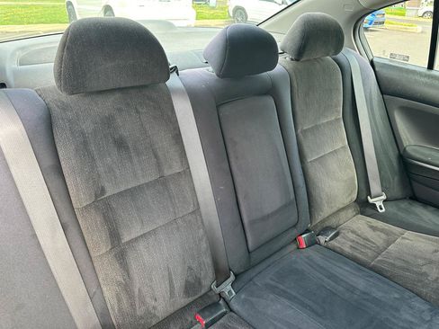 Used 2010 Honda Accord LX image 17