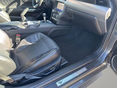 Used 2020 Ford Mustang GT Premium image 16