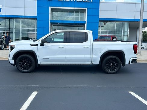 Used 2024 GMC Sierra 1500 Elevation w/ X31 Off-Road Package image 2