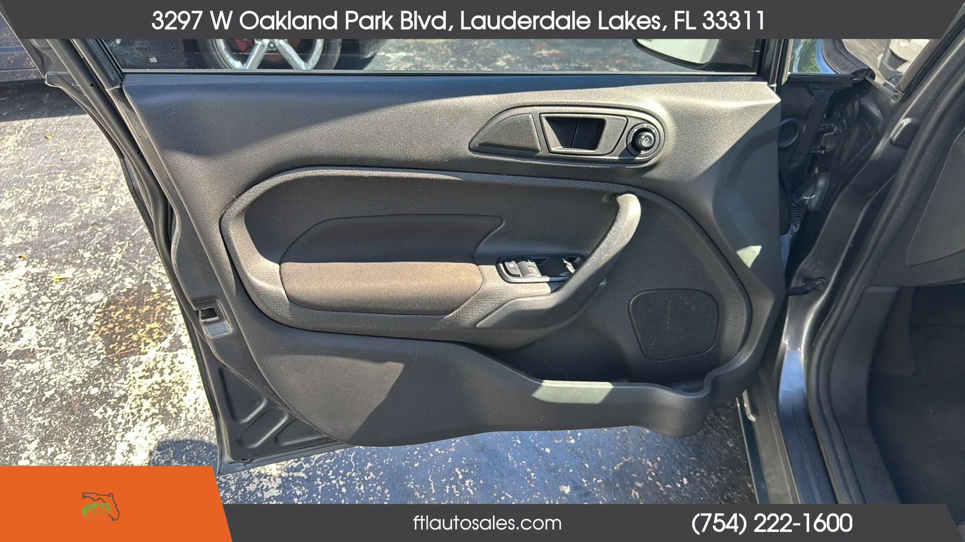 Used 2018 Ford Fiesta SE FWD image 20