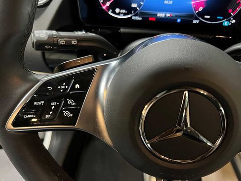 Certified 2025 Mercedes-Benz GLA 250 4MATIC image 26