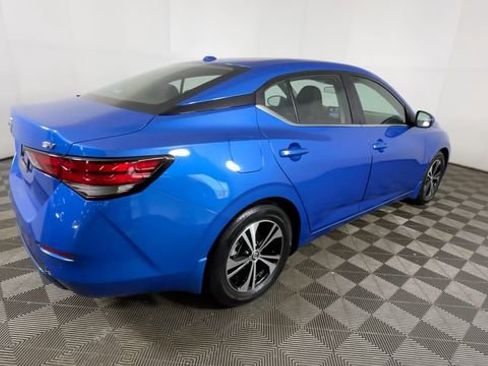 Used 2022 Nissan Sentra SV FWD image 4