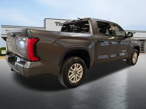 Used 2025 Toyota Tundra SR5 AWD/4WD image 5