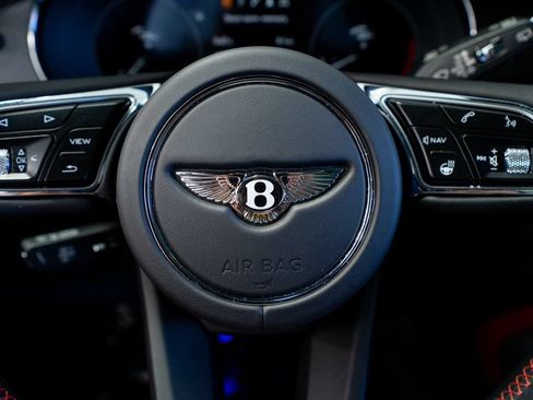 Used 2021 Bentley Bentayga Speed AWD/4WD image 42