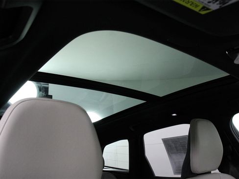 Used 2026 Volvo XC60 B5 Plus w/ Protection Package Premier image 23