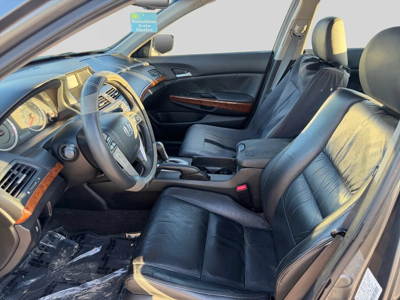 Used 2011 Honda Accord EX-L image 10