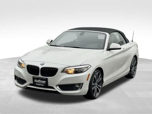 Used 2016 BMW 228i xDrive Convertible image 3