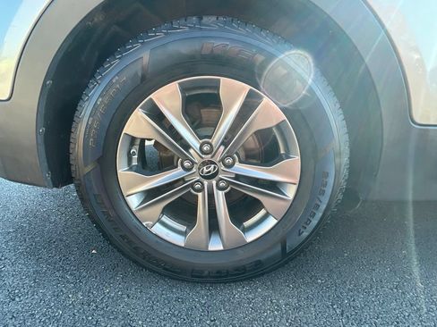 Used 2015 Hyundai Santa Fe Sport FWD image 11