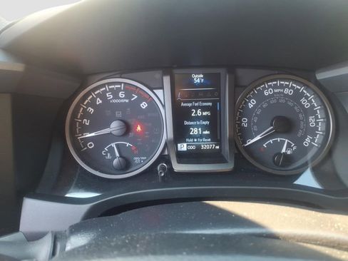 Used 2023 Toyota Tacoma TRD Off-Road image 25