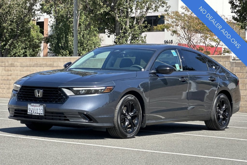 Certified 2025 Honda Accord SE image 8