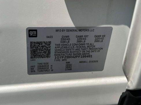 Certified 2023 Cadillac XT4 Luxury w/ Cold Weather Package AWD/4WD image 11