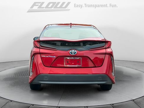 Used 2018 Toyota Prius Prime Plus FWD image 8