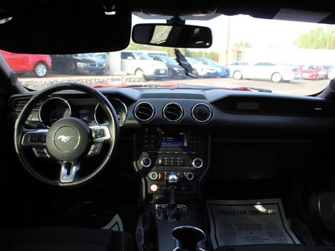 Used 2015 Ford Mustang Coupe image 15
