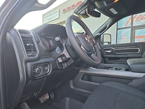 New 2026 RAM 2500 Big Horn AWD/4WD image 46