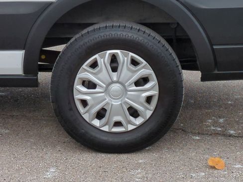 Used 2023 Ford Transit 350 XLT image 14