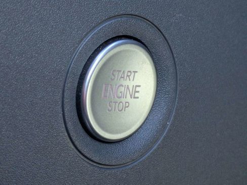 Used 2023 Volkswagen ID.4 Pro RWD image 40