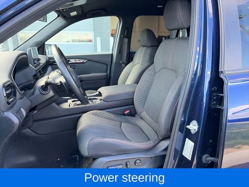 Used 2025 Honda Pilot Sport image 15