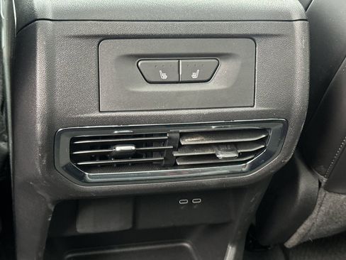 Used 2025 GMC Sierra EV Denali image 40