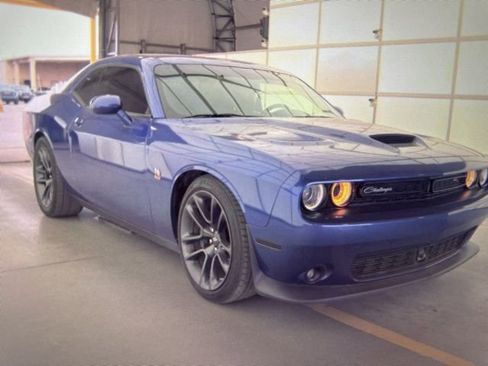 Used 2023 Dodge Challenger R/T Scat Pack w/ Plus Package RWD image 11