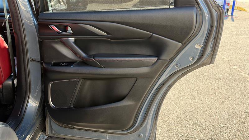 Used 2021 MAZDA CX-9 Carbon Edition AWD/4WD image 39