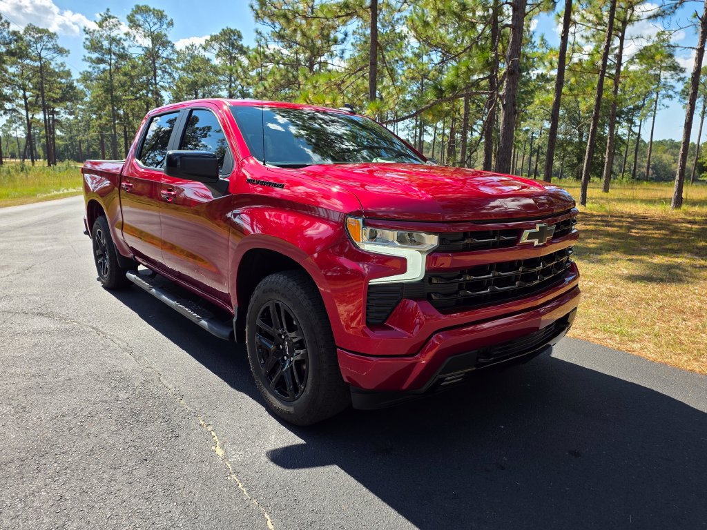 Used 2024 Chevrolet Silverado 1500 RST RWD image 7