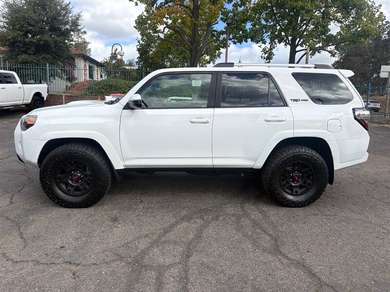 Used 2015 Toyota 4Runner TRD Pro AWD/4WD image 13