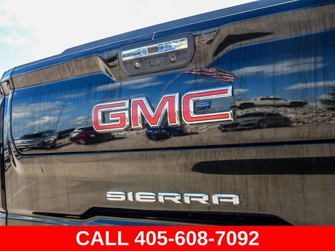 Used 2020 GMC Sierra 1500 SLT w/ SLT Premium Plus Package AWD/4WD image 13