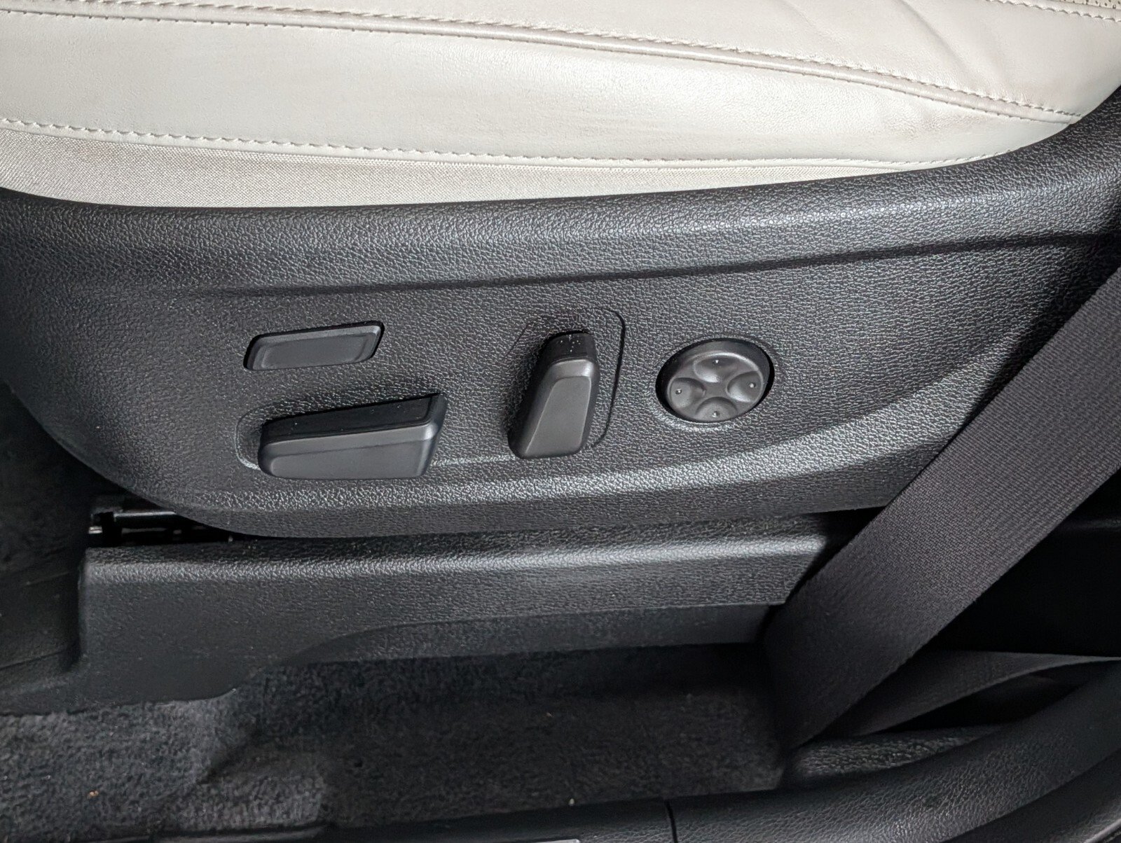 Used 2023 Kia Telluride SX Prestige AWD/4WD image 7