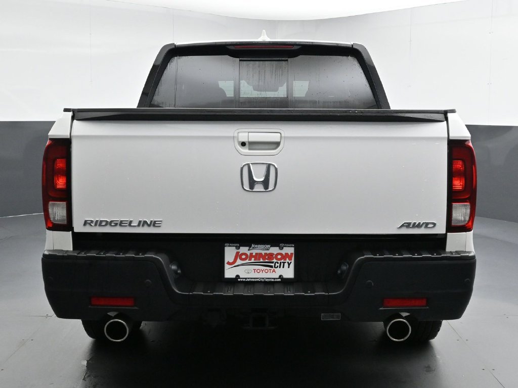 Used 2023 Honda Ridgeline Black Edition image 8
