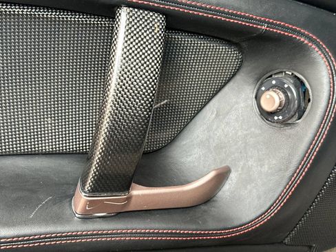 Used 2012 Ferrari California RWD image 15