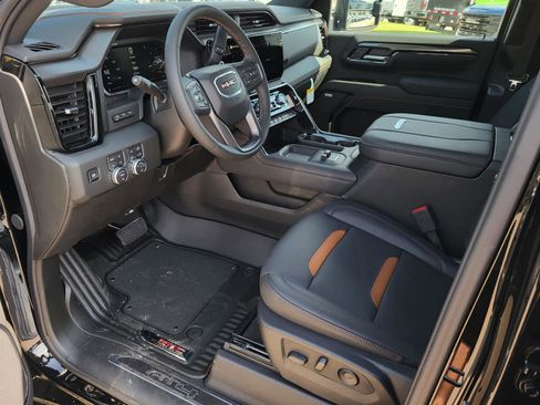 New 2026 GMC Sierra 2500 AT4 w/ AT4 Premium Plus Package image 8