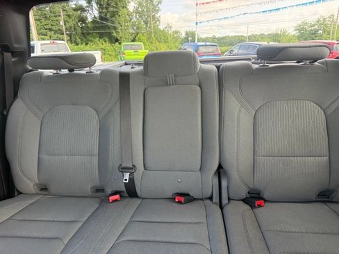 Used 2022 RAM 1500 Big Horn AWD/4WD image 31